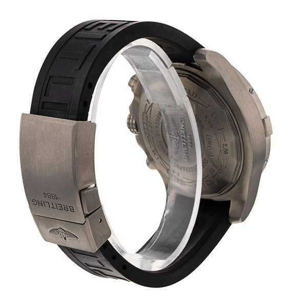 Breitling Avenger Bandit E13383